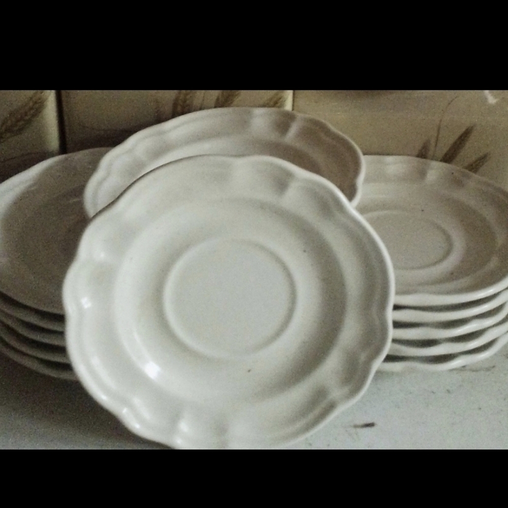 Vintage 1980 Pfaltzgraff Gazebo White 6 Inch Saucers ~ 12